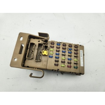 CAJA RELES / FUSIBLES 82201AJ000 