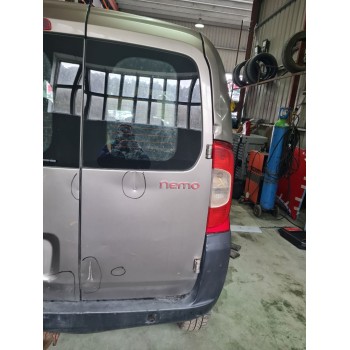 PORTON TRASERO DERECHO 8703F1 