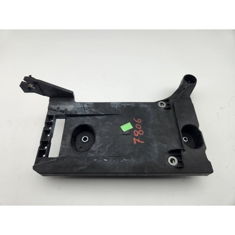SOPORTE BATERIA 3G0907509 