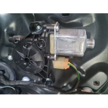 ELEVALUNAS TRASERO DERECHO 8W0839462 