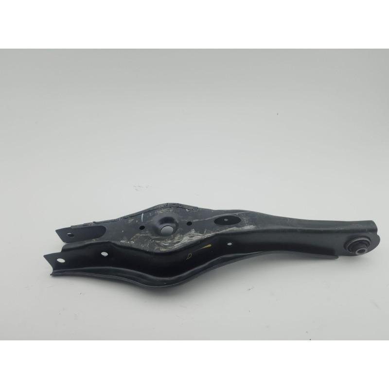 BRAZO SUSPENSION INFERIOR TRASERO DERECHO 55220G4AA0 