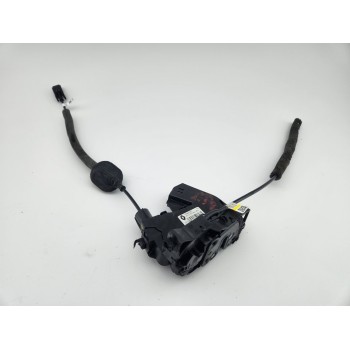 CERRADURA PUERTA TRASERA IZQUIERDA 825032022R 