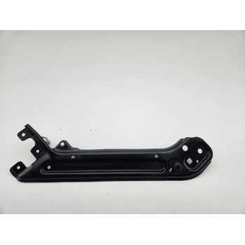 SOPORTE FARO IZQUIERDO 5E3806929 