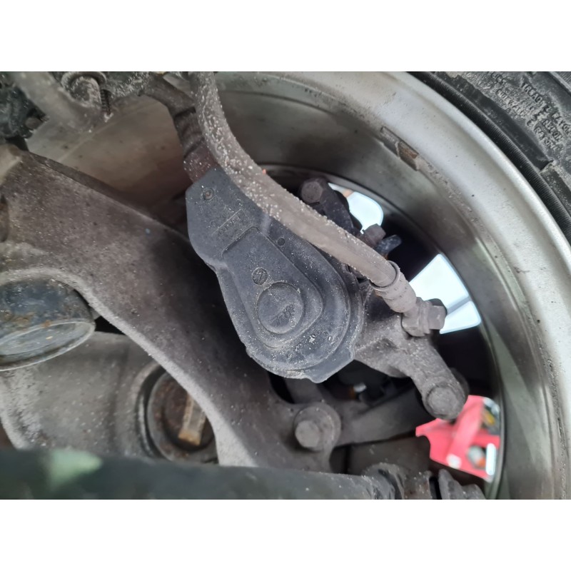 PINZA DE FRENO TRASERA DERECHA 