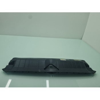 MOLDURA 8W6807081 