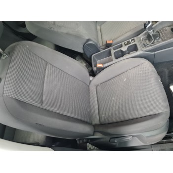 ASIENTO DELANTERO DERECHO 