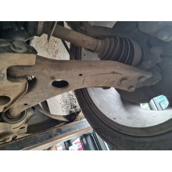 BRAZO SUSPENSION INFERIOR DELANTERO IZQUIERDO 