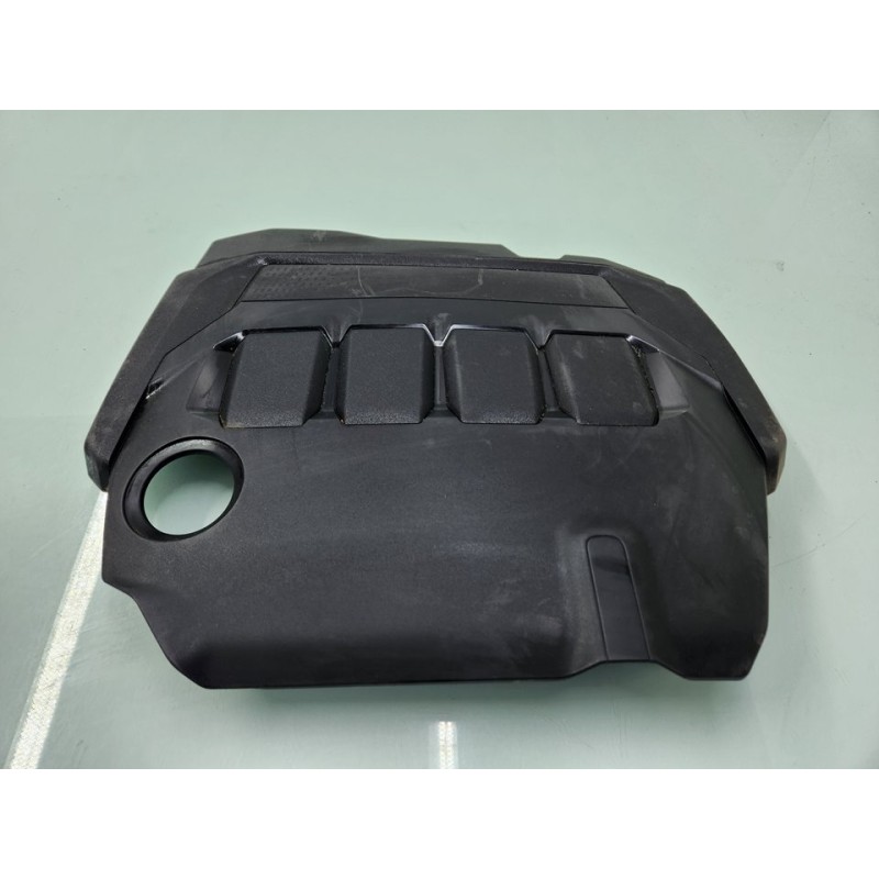 TAPA MOTOR 05L103925E 