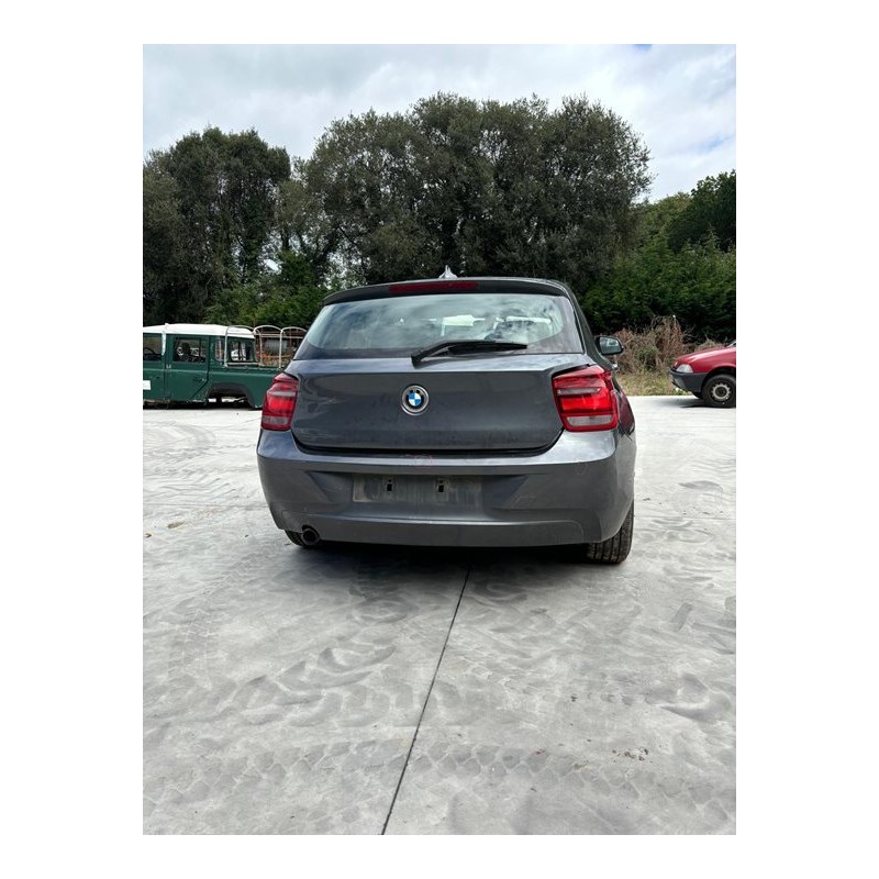 bmw serie 1 lim. (f20) del año 2011