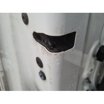 CERRADURA PUERTA DELANTERA IZQUIERDA 