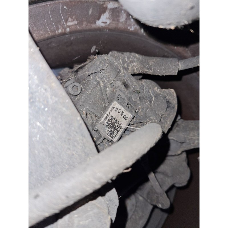 PINZA DE FRENO TRASERA DERECHA 3Q0615424X 