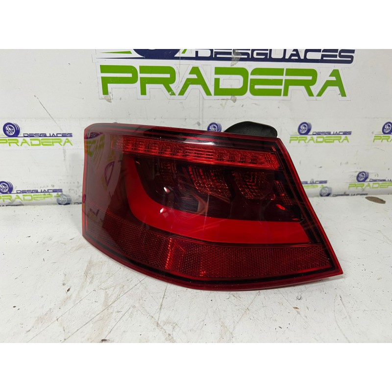 PILOTO TRASERO IZQUIERDO 8V3945095B 