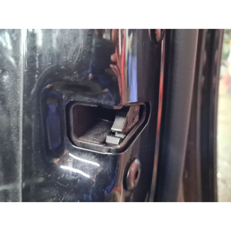 CERRADURA PUERTA DELANTERA DERECHA 5TB837016A 