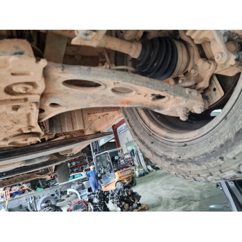 BRAZO SUSPENSION INFERIOR DELANTERO IZQUIERDO 