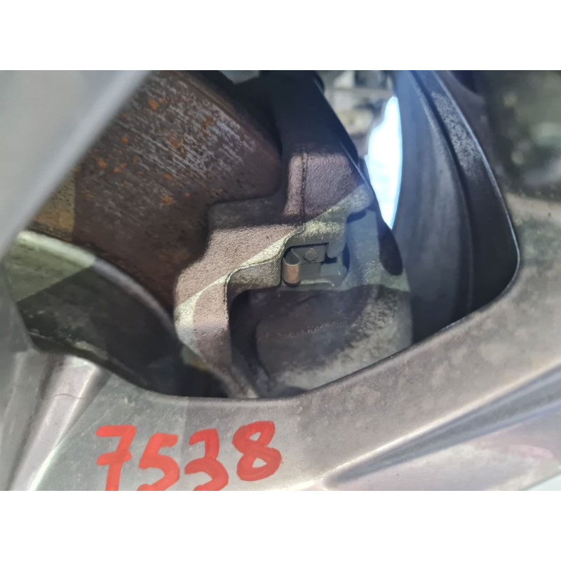 PINZA DE FRENO DELANTERA DERECHA 