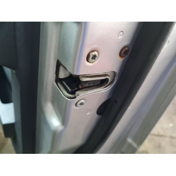CERRADURA PUERTA DELANTERA DERECHA 