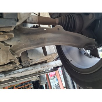 BRAZO SUSPENSION INFERIOR DELANTERO IZQUIERDO 