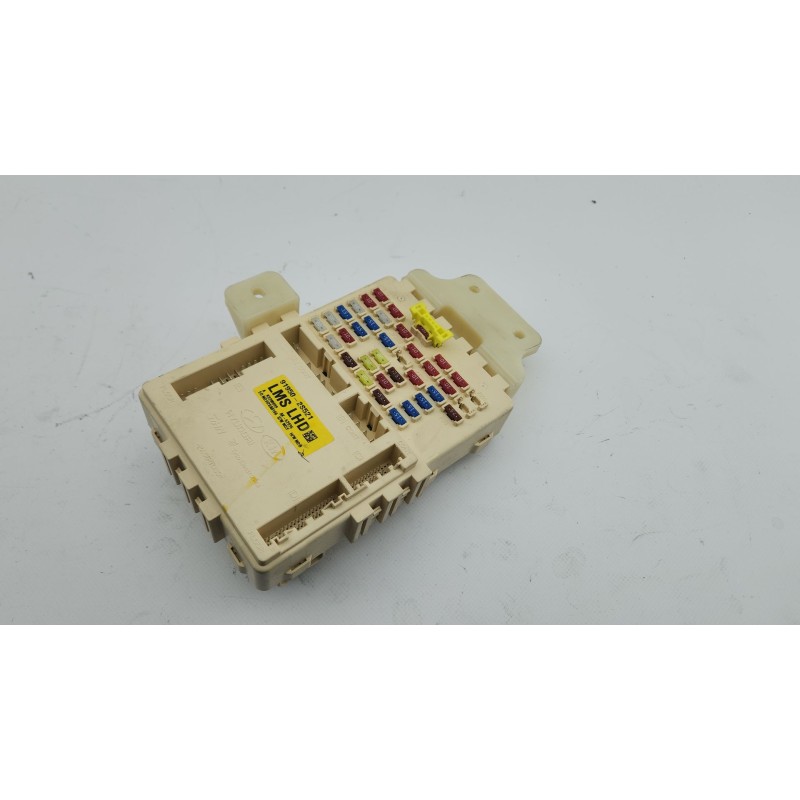 CAJA RELES / FUSIBLES 919502S521 