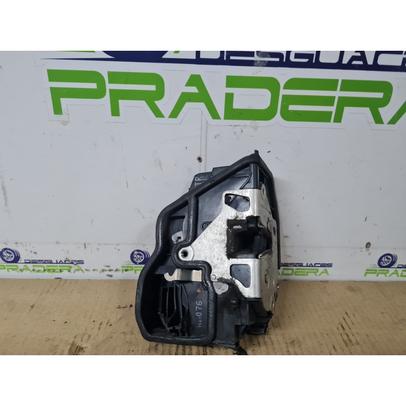 CERRADURA PUERTA TRASERA DERECHA 51227202148 