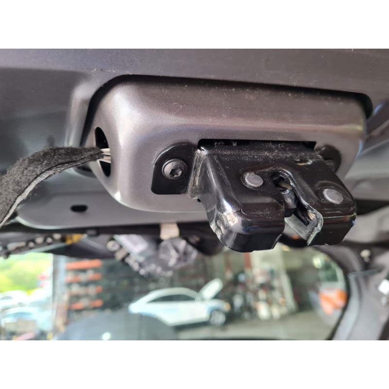 CERRADURA MALETERO / PORTON 