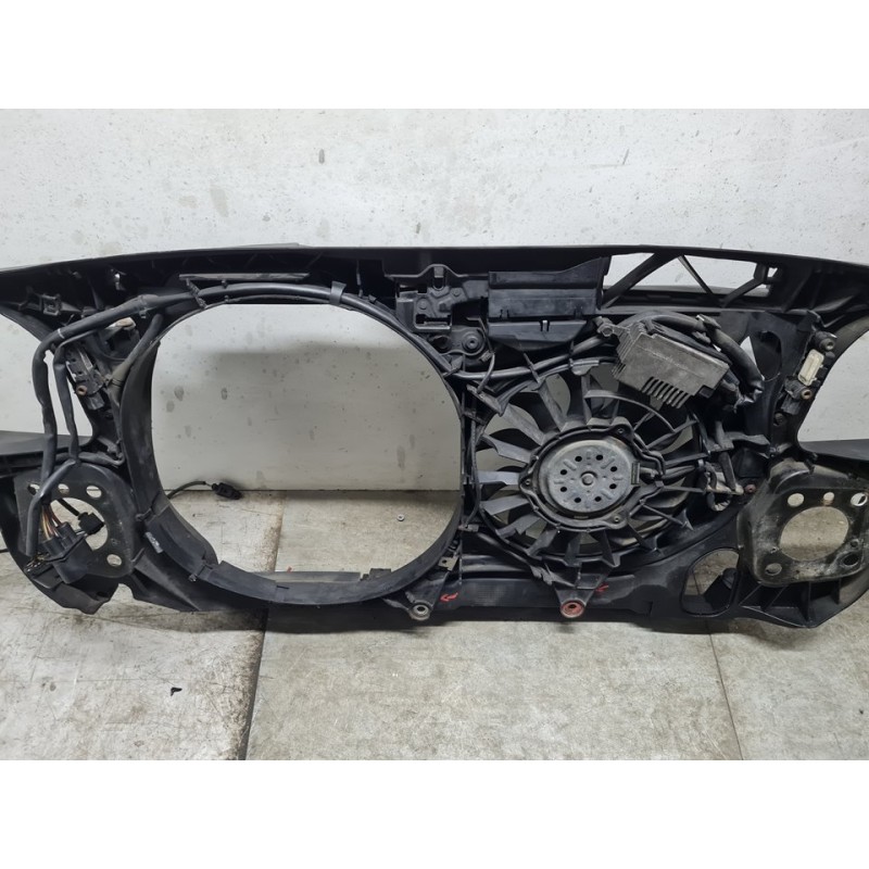 PANEL FRONTAL 