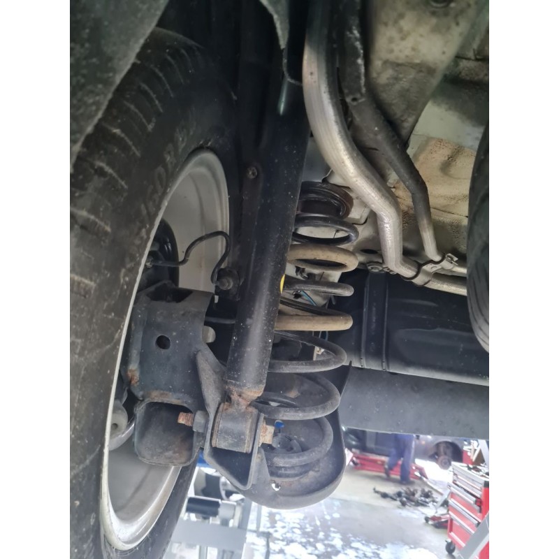 AMORTIGUADOR TRASERO IZQUIERDO EY1618080FA 