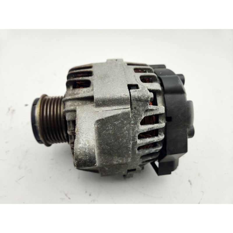 ALTERNADOR 373002B910 