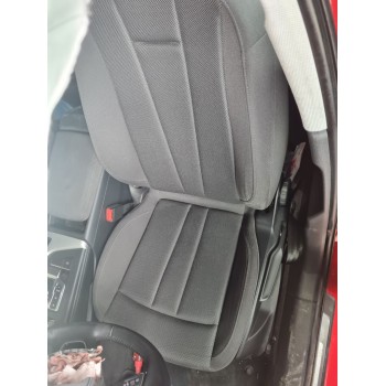 ASIENTO DELANTERO IZQUIERDO 