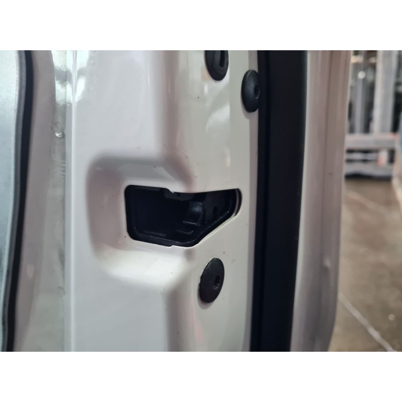 CERRADURA PUERTA DELANTERA DERECHA 5N1837016C 