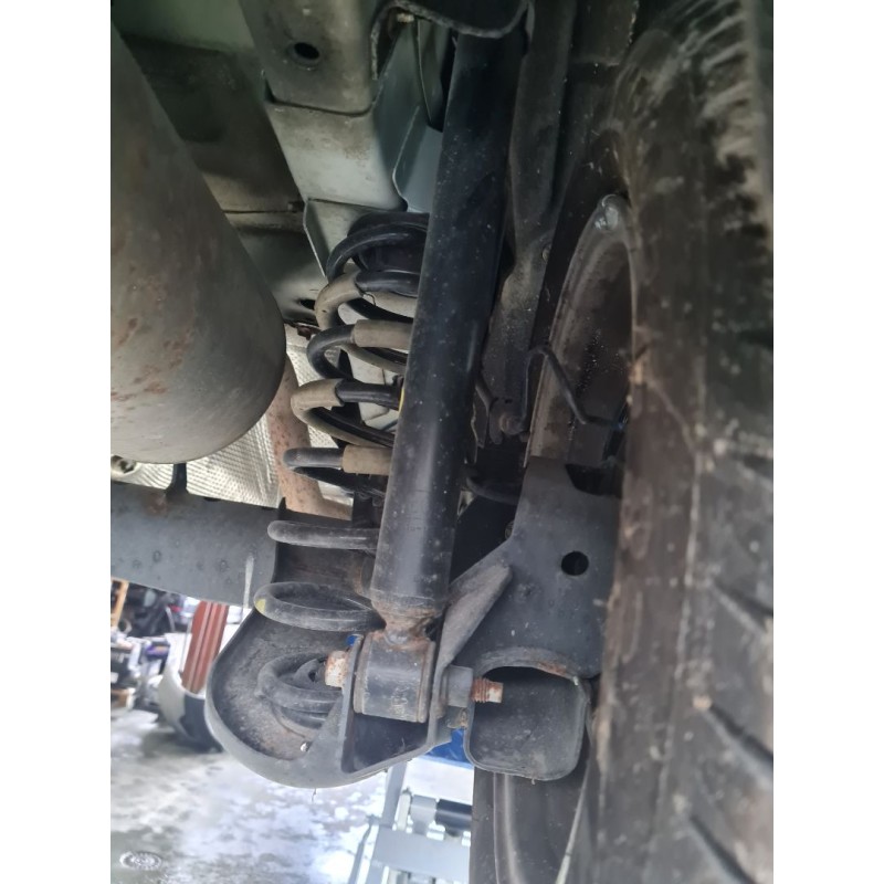 AMORTIGUADOR TRASERO DERECHO EY1618080FA 