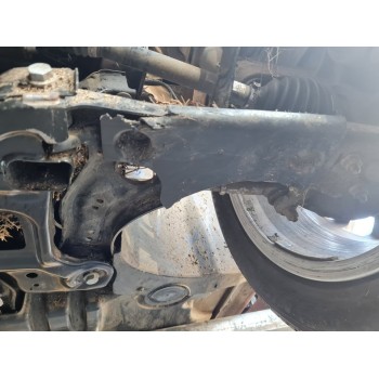 BRAZO SUSPENSION INFERIOR DELANTERO IZQUIERDO 