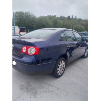 VOLKSWAGEN PASSAT BERLINA (3C2)