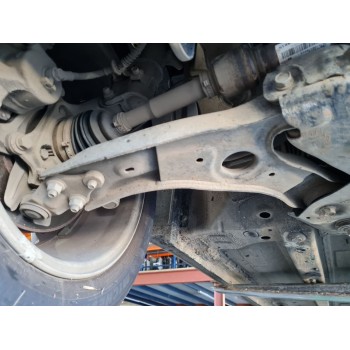 BRAZO SUSPENSION INFERIOR DELANTERO DERECHO 