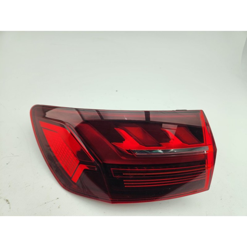 PILOTO TRASERO IZQUIERDO 8W9945091AA 