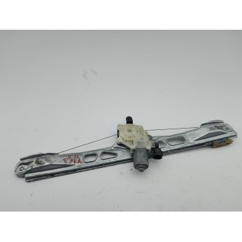 ELEVALUNAS DELANTERO DERECHO BK21V23200AE 