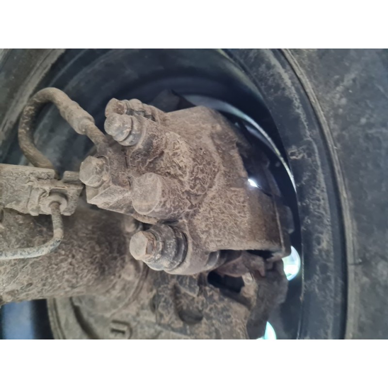 PINZA DE FRENO TRASERA DERECHA 