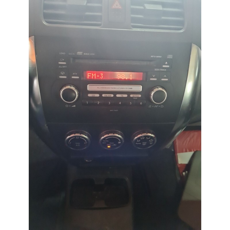 SISTEMA AUDIO / RADIO CD 