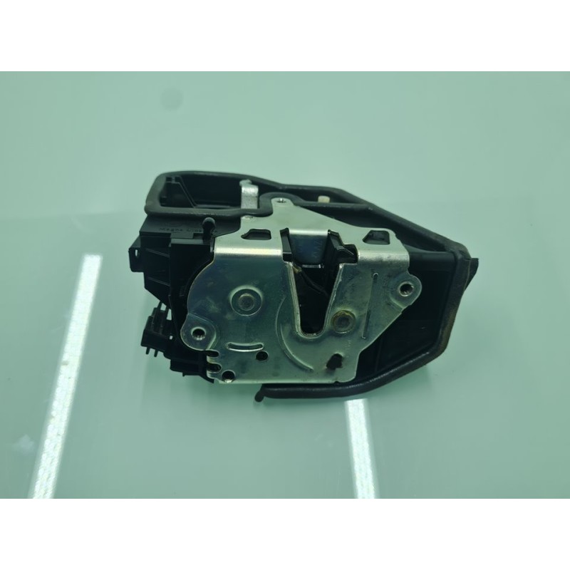 CERRADURA PUERTA TRASERA DERECHA 7318414 