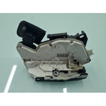 CERRADURA PUERTA TRASERA DERECHA 5K4839016Q 