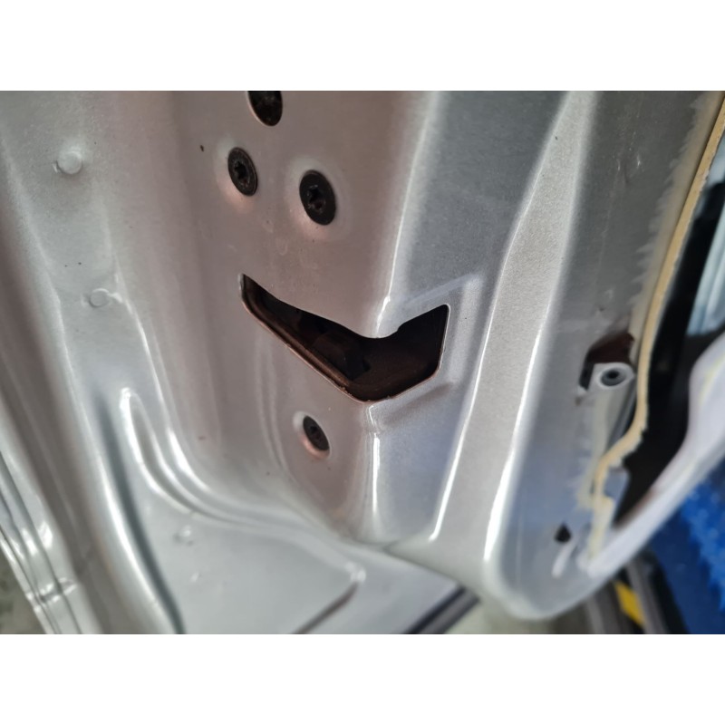 CERRADURA PUERTA DELANTERA IZQUIERDA BM5AA21813AH 