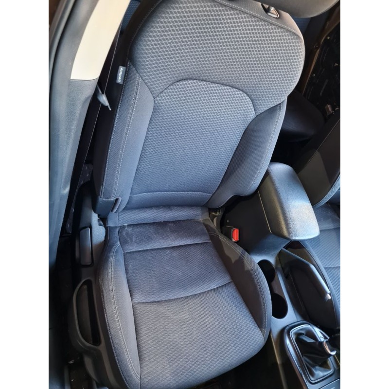 ASIENTO DELANTERO DERECHO 