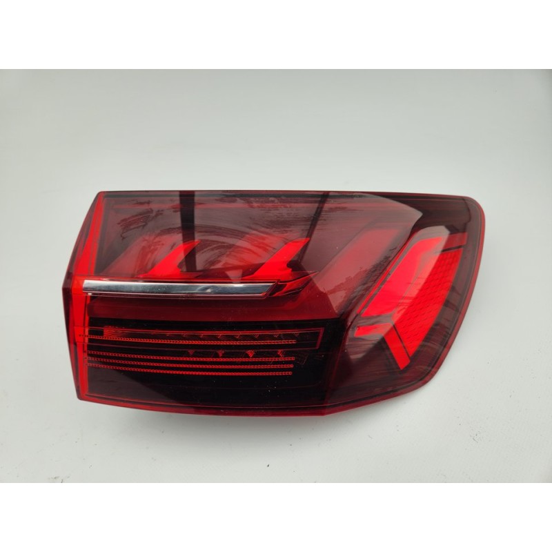 PILOTO TRASERO DERECHO 8W9945092AA 