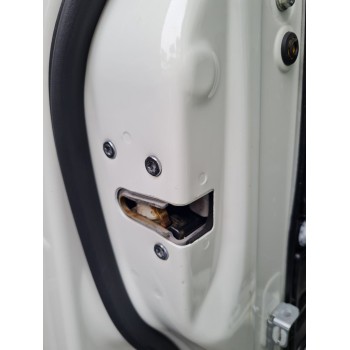 CERRADURA PUERTA DELANTERA IZQUIERDA 