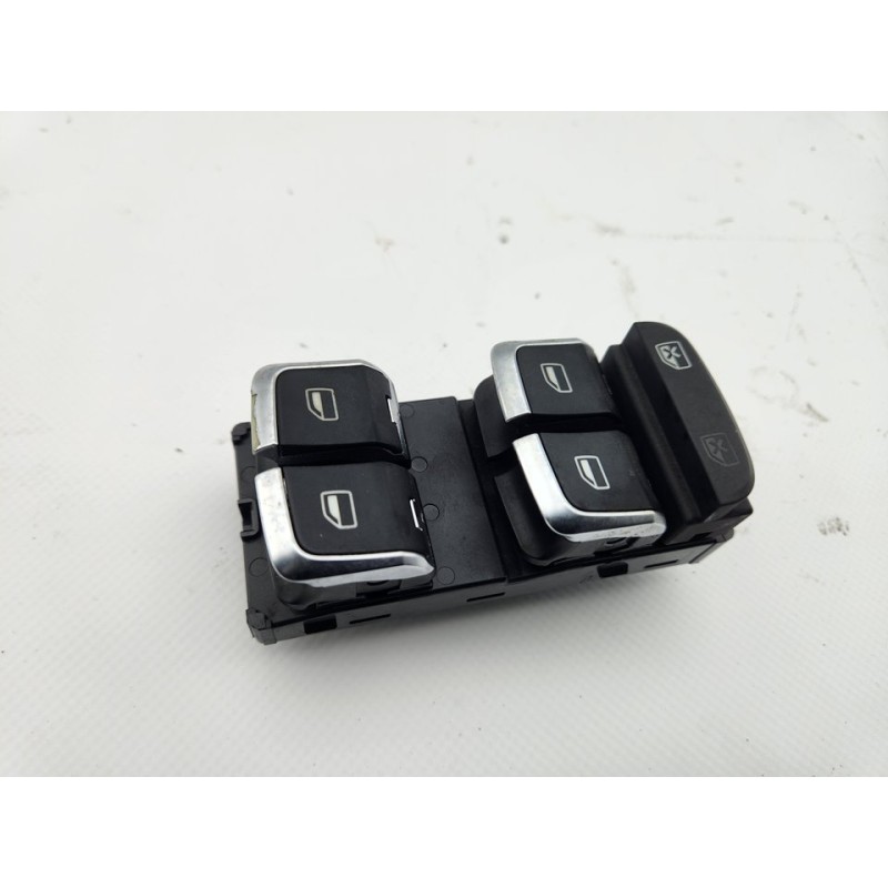 MANDO ELEVALUNAS DELANTERO IZQUIERDO 8V0959851 