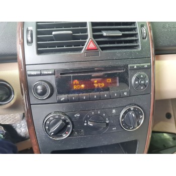 SISTEMA AUDIO / RADIO CD 