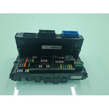 CAJA RELES / FUSIBLES 9315150 