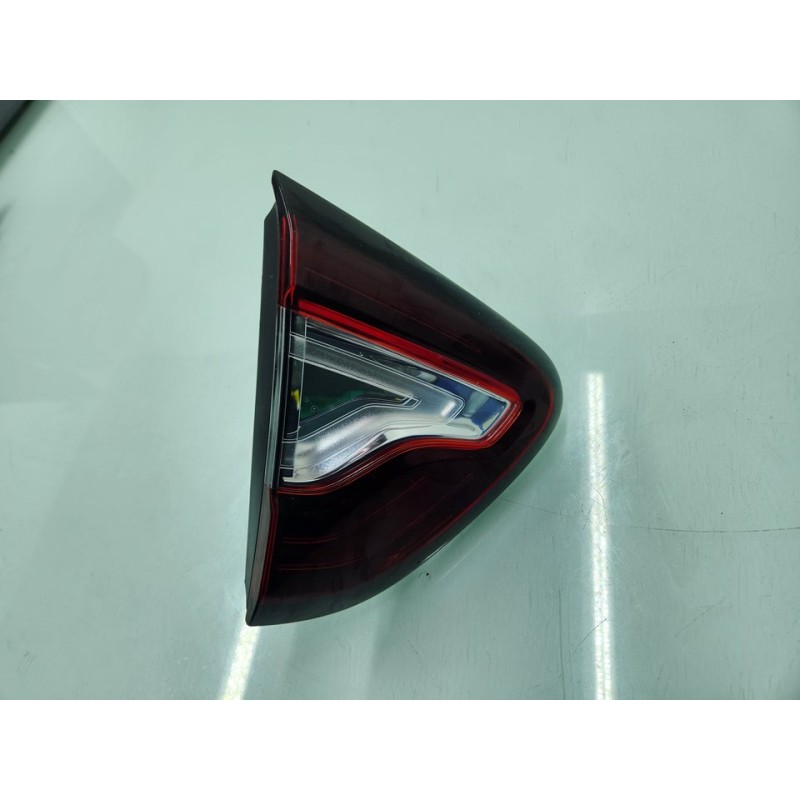 PILOTO TRASERO IZQUIERDO INTERIOR 265555726R 