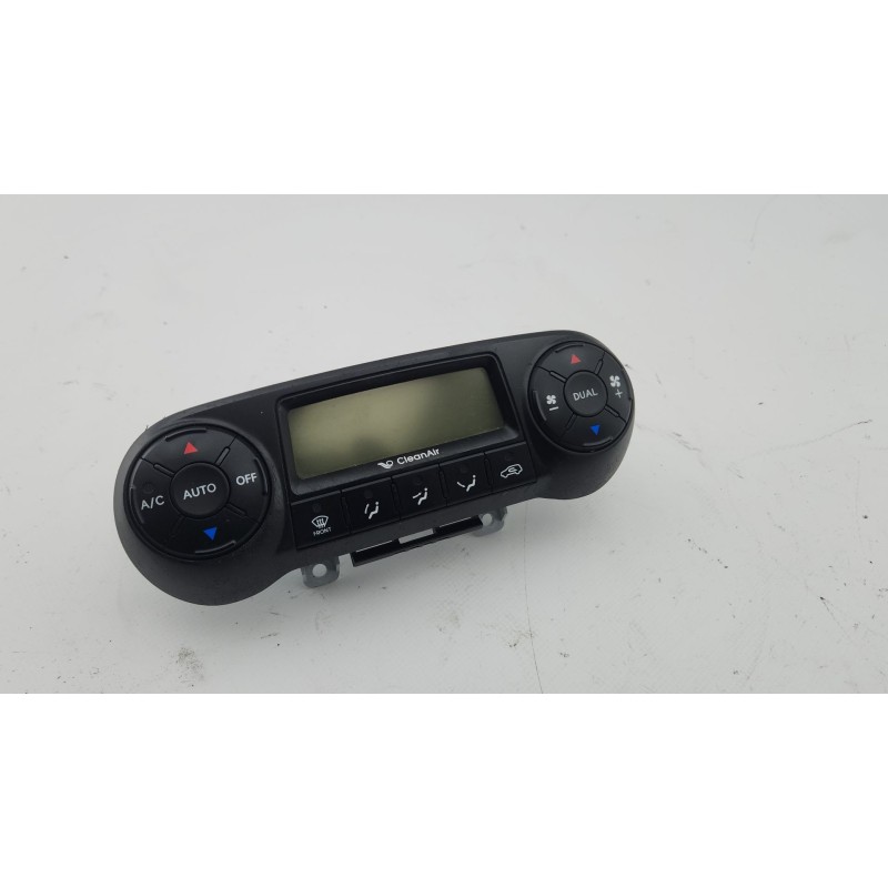 MANDO CALEFACCION / AIRE ACONDICIONADO 972502Y301 