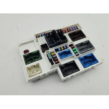CAJA RELES / FUSIBLES 9851622580 