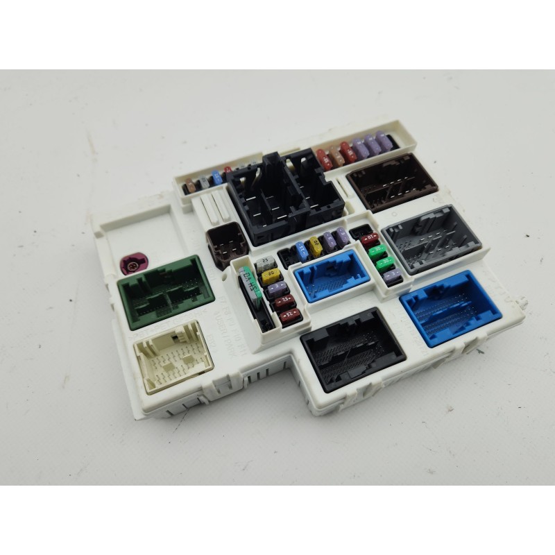 CAJA RELES / FUSIBLES 9851622580 